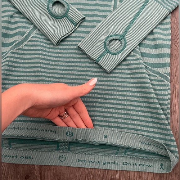Lululemon Swiftly Tech Long Sleeve - Picture 4 of 8